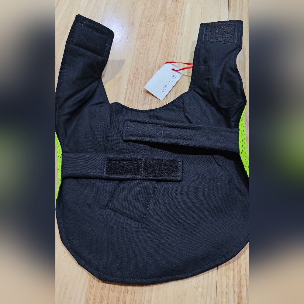 Reflective Neon Yellow and Black Pet Vest Fits Small To Medium Breed Dogs NWOT - Picture 6 of 8